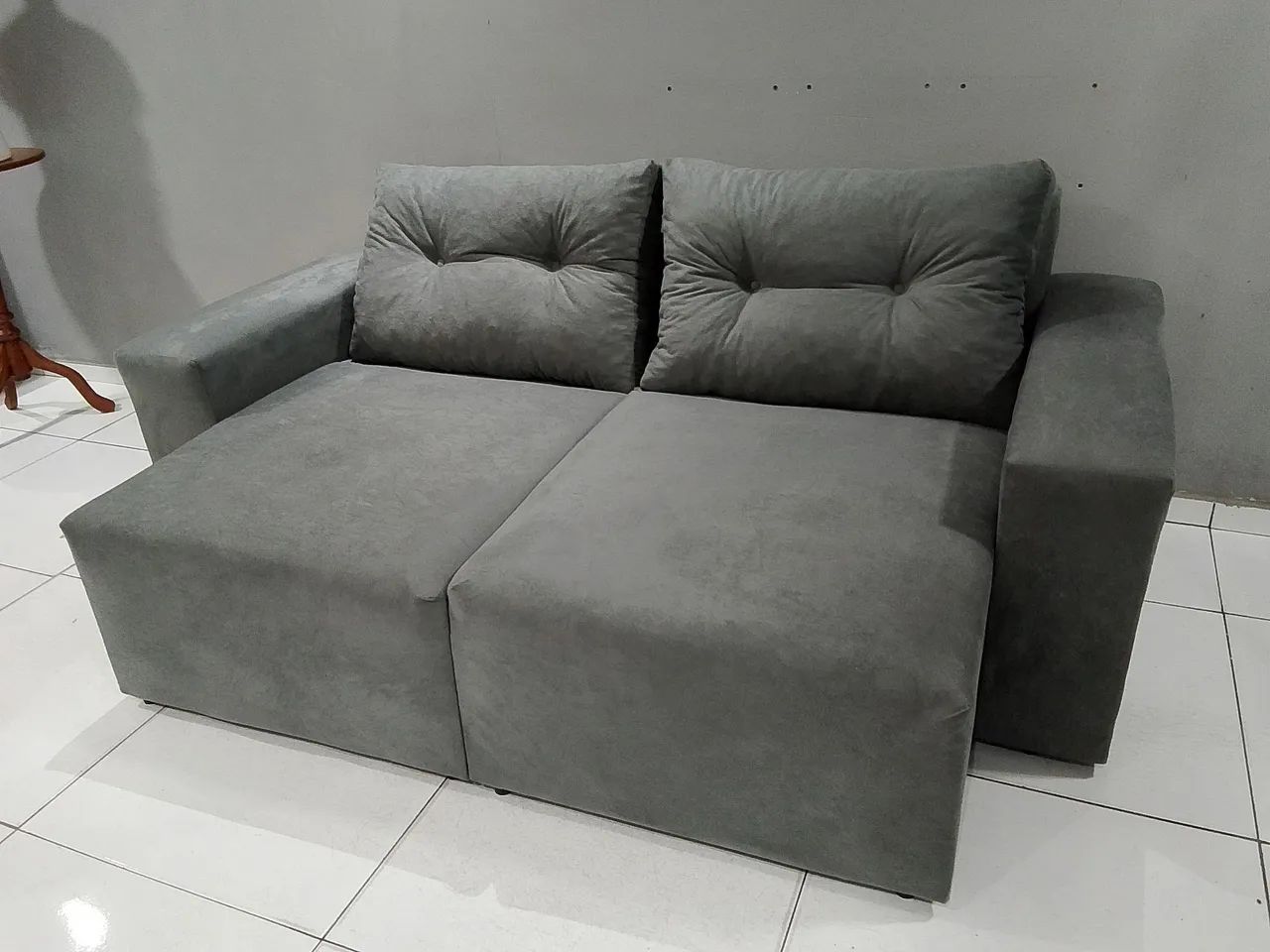 Promoção imperdível de 1500 por 1299,99 Sofá retrátil novo capacidade 3 pessoas espaçoso  - Foto 4