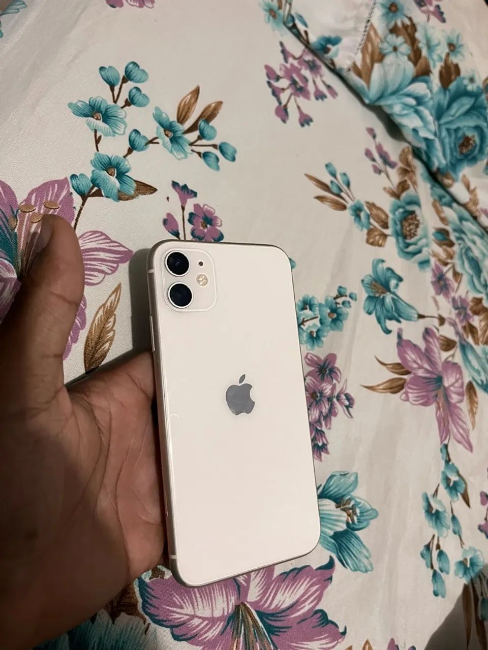 iPhone 11 bem conservado  - Foto 2
