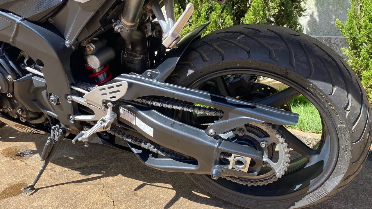 YAMAHA R1 SPECIAL EDITION - Foto 8