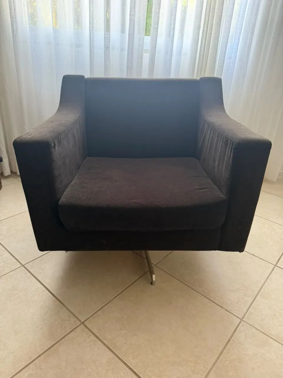 Poltrona Giratória