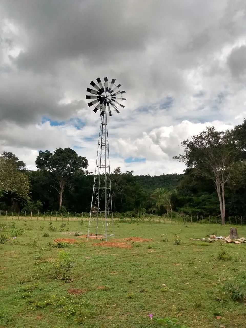 Catavento para água e luz