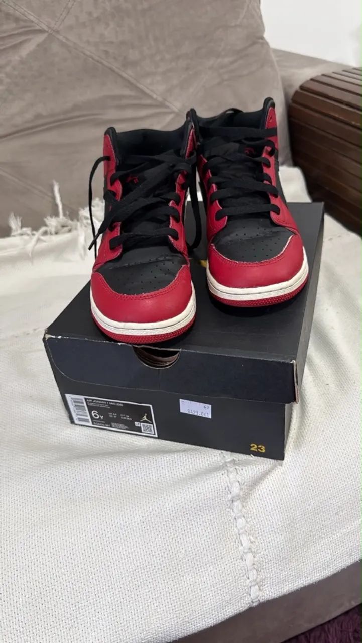 Tênis Air Jordan - Foto 2