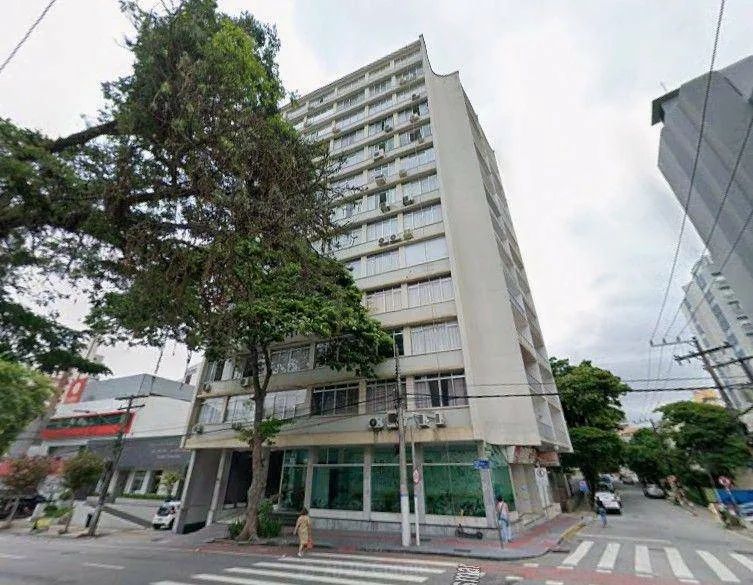 Apartamento Semi Mobiliado para Alugar no Centro de Florianópolis. - Foto 2