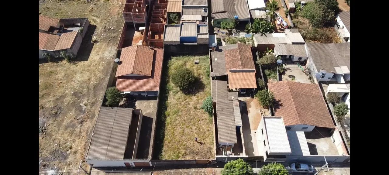 Lote no Jardim Riviera (Aparecida - GO) Lote à Venda, 387.50 por R$ 109000.00 no setor Jar - Foto 7