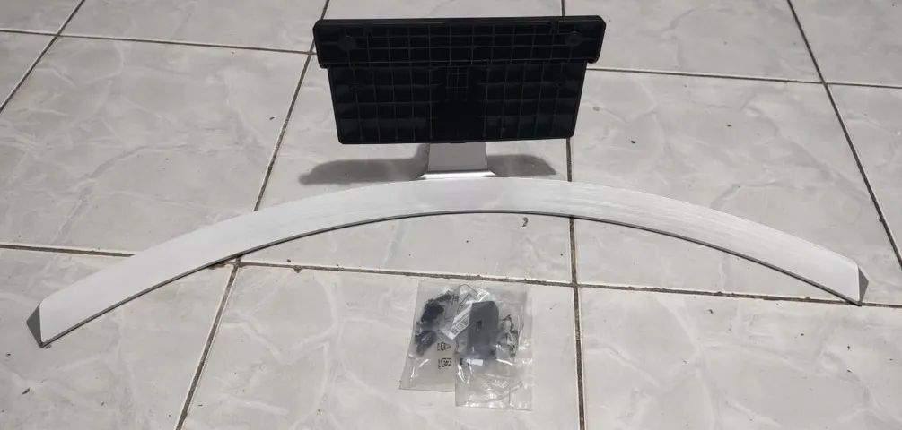 Base para Smart TV 55 polegadas