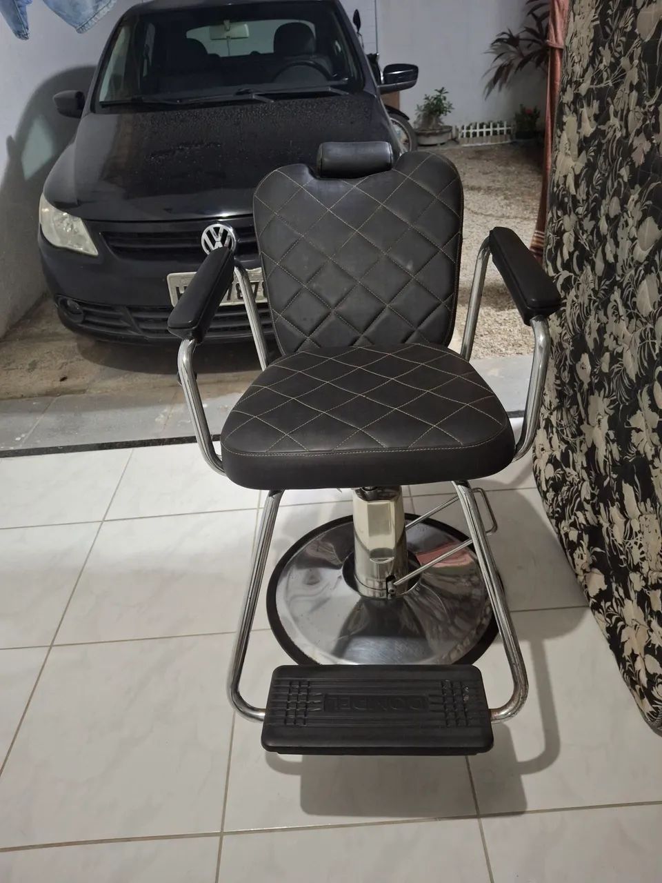 Cadeira ? de barbearia  - Foto 3