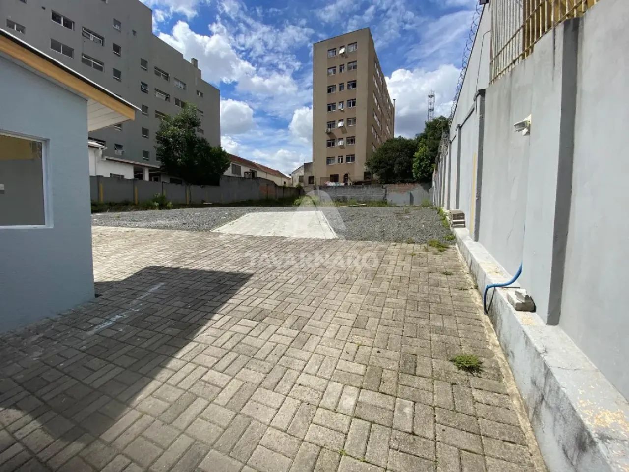 Estacionamento no centro! - Foto 3