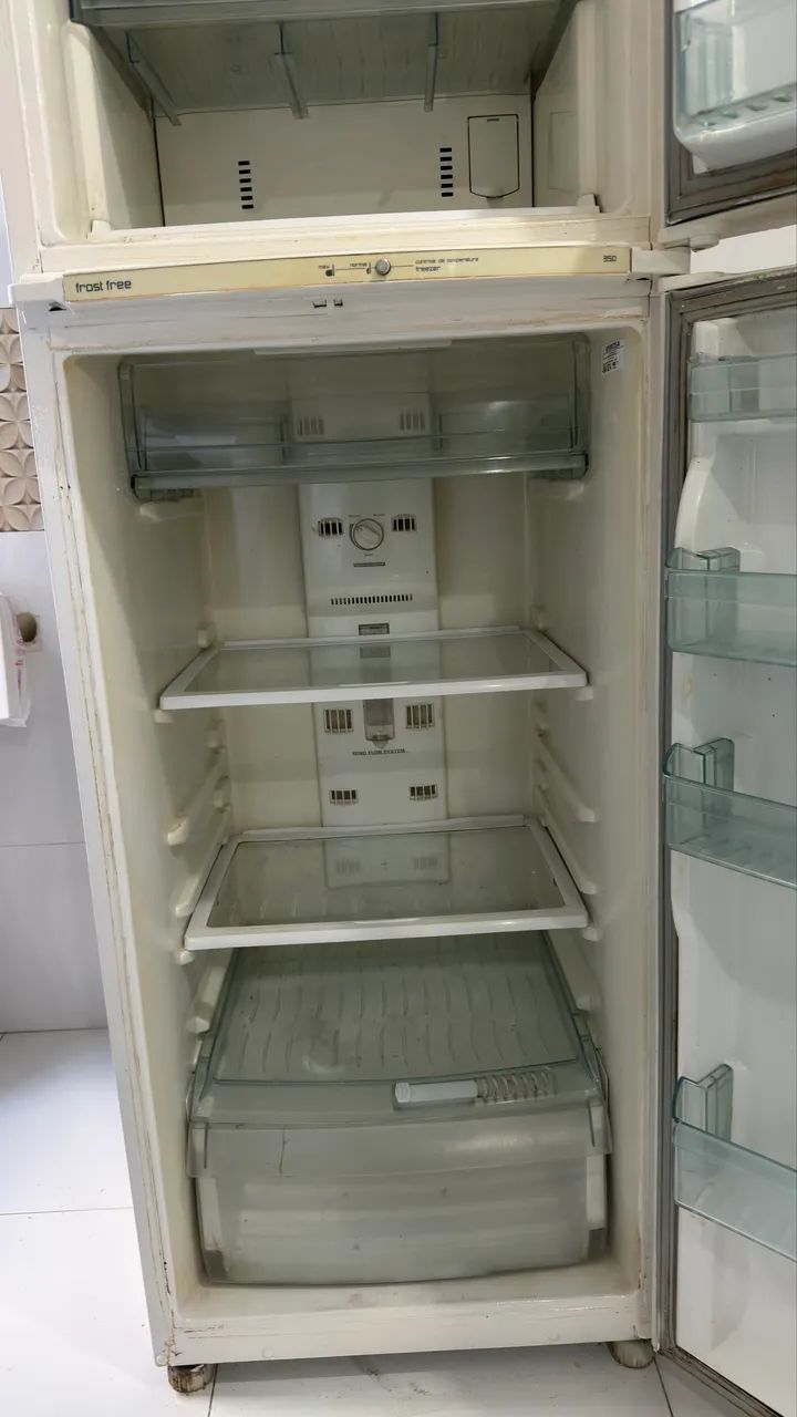 Geladeira Brastemp com defeito - Foto 4