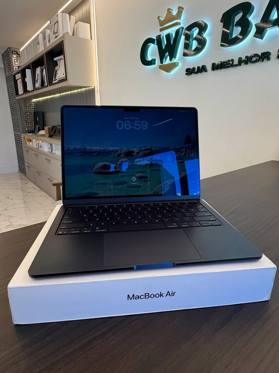 【極美品】MacBook Air 2025 (Early) 16GB/256GB Apple 2025 MacBook Air (de 13 polegadas, Processador M4 da Apple