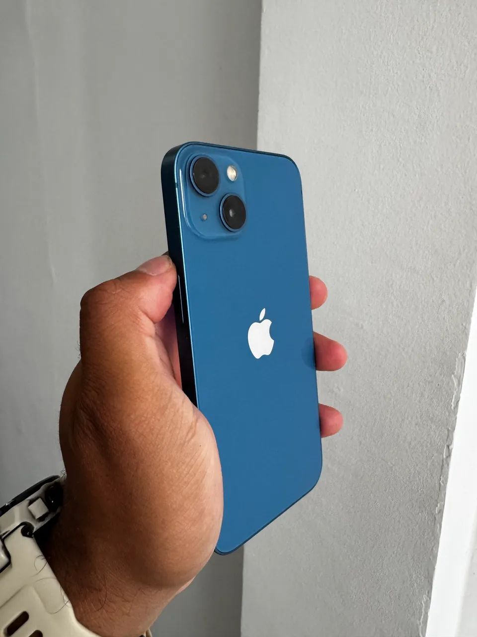 iPhone 13 em excelente estado - Foto 2