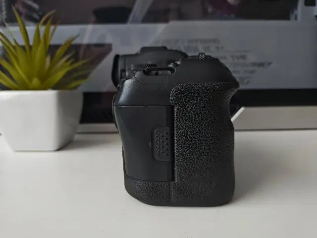 Canon R6 - Foto 4
