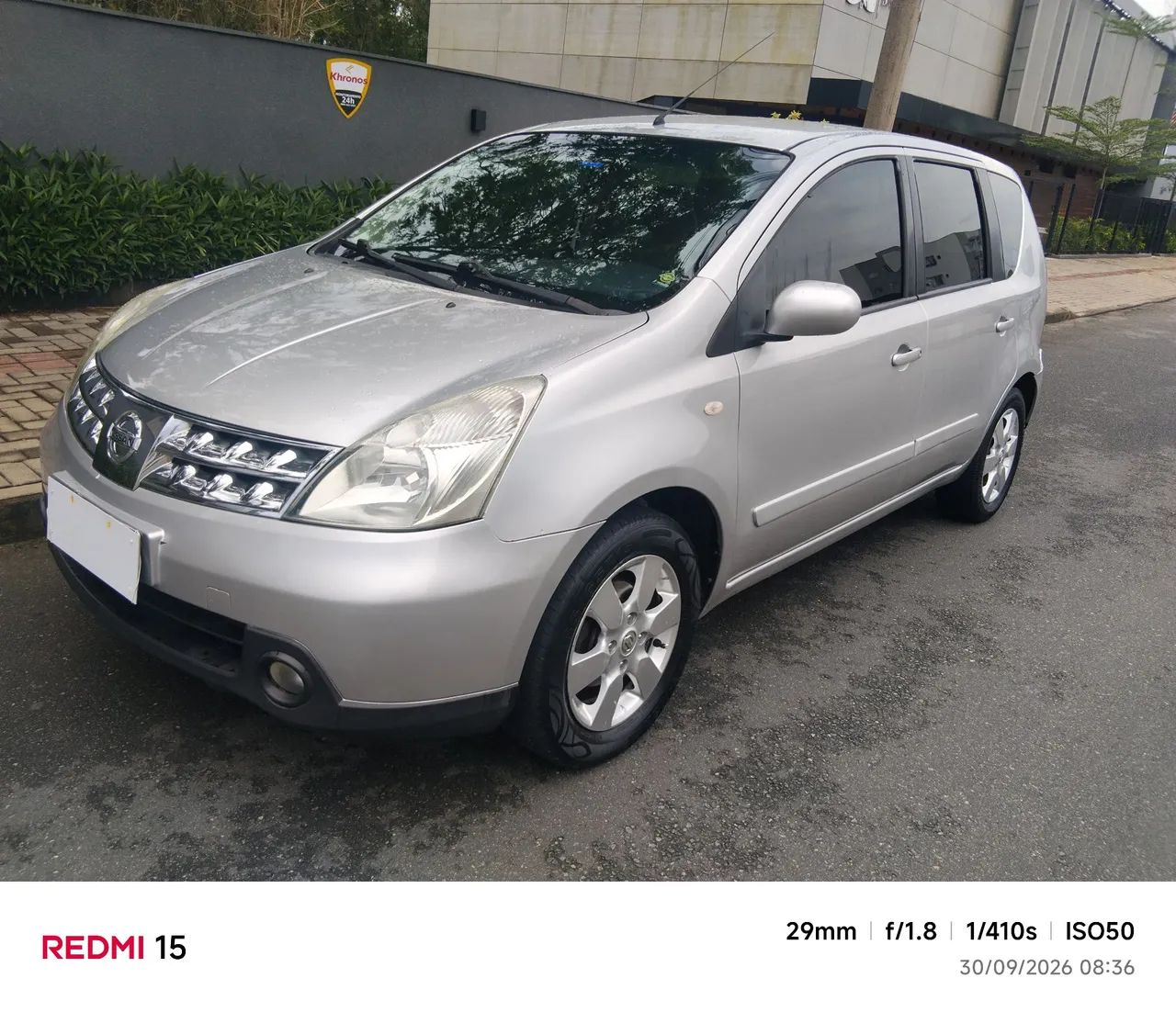 Nissan Livina 1.8 16V AT FLEX 2011