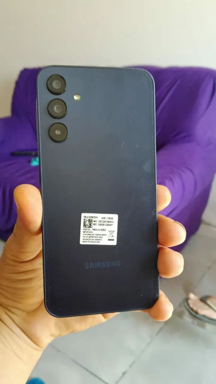 Celular  .Samsung  Galaxy A15 - Foto 3