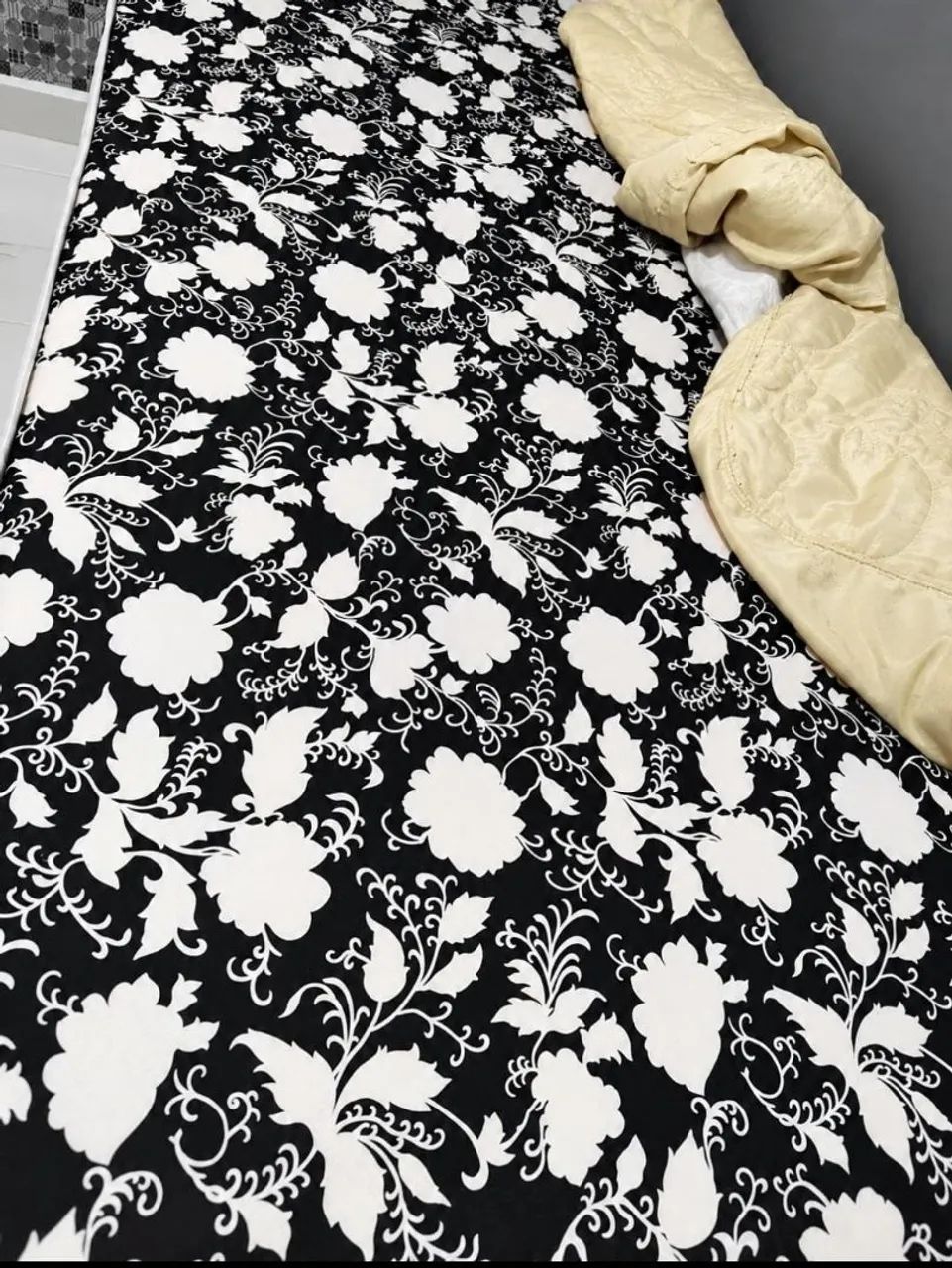 Vende-se cama box solteiro  - Foto 3