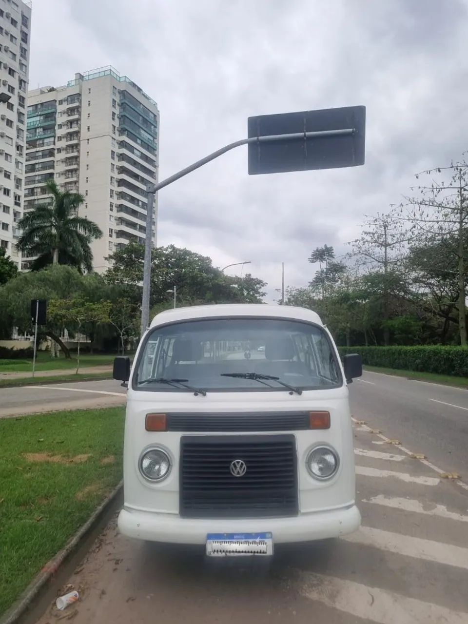 Volkswagen Kombi STANDARD 1.4 MI TOTAL FLEX 8V 2008