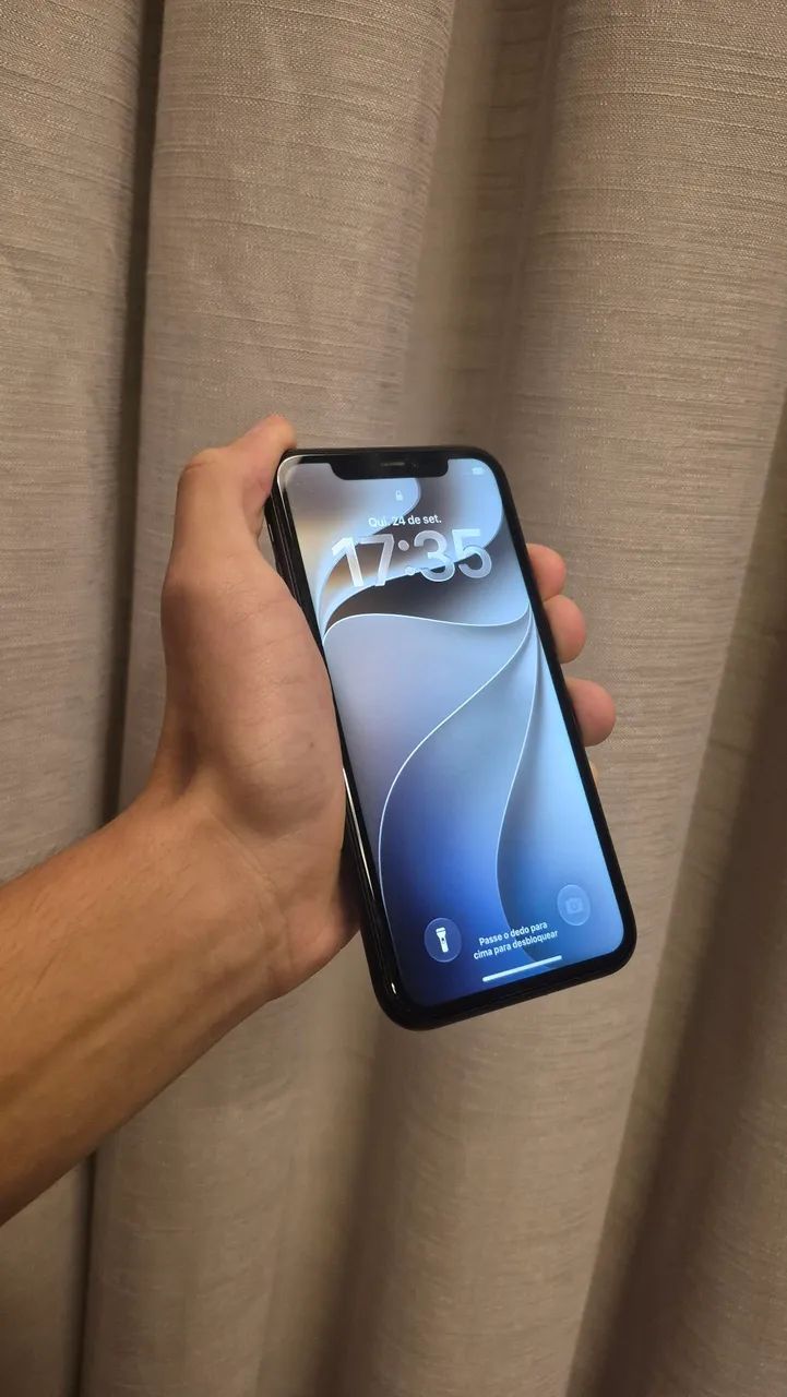 Iphone 11 64GB Preto - Foto 2