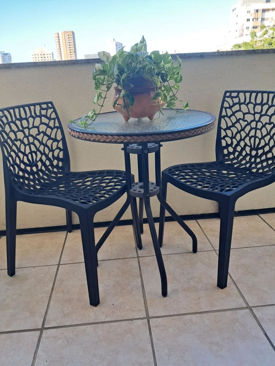 Mesa e duas cadeiras  - Foto 3
