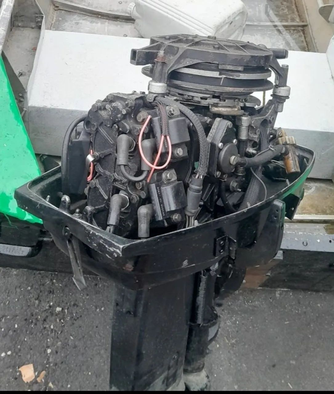 Motor de popa jhonson 25 HP 2t  - Foto 2