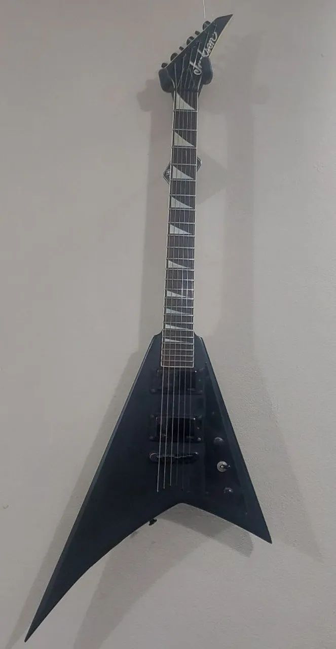 Guitarra Jackson Randy Rhoads EMG