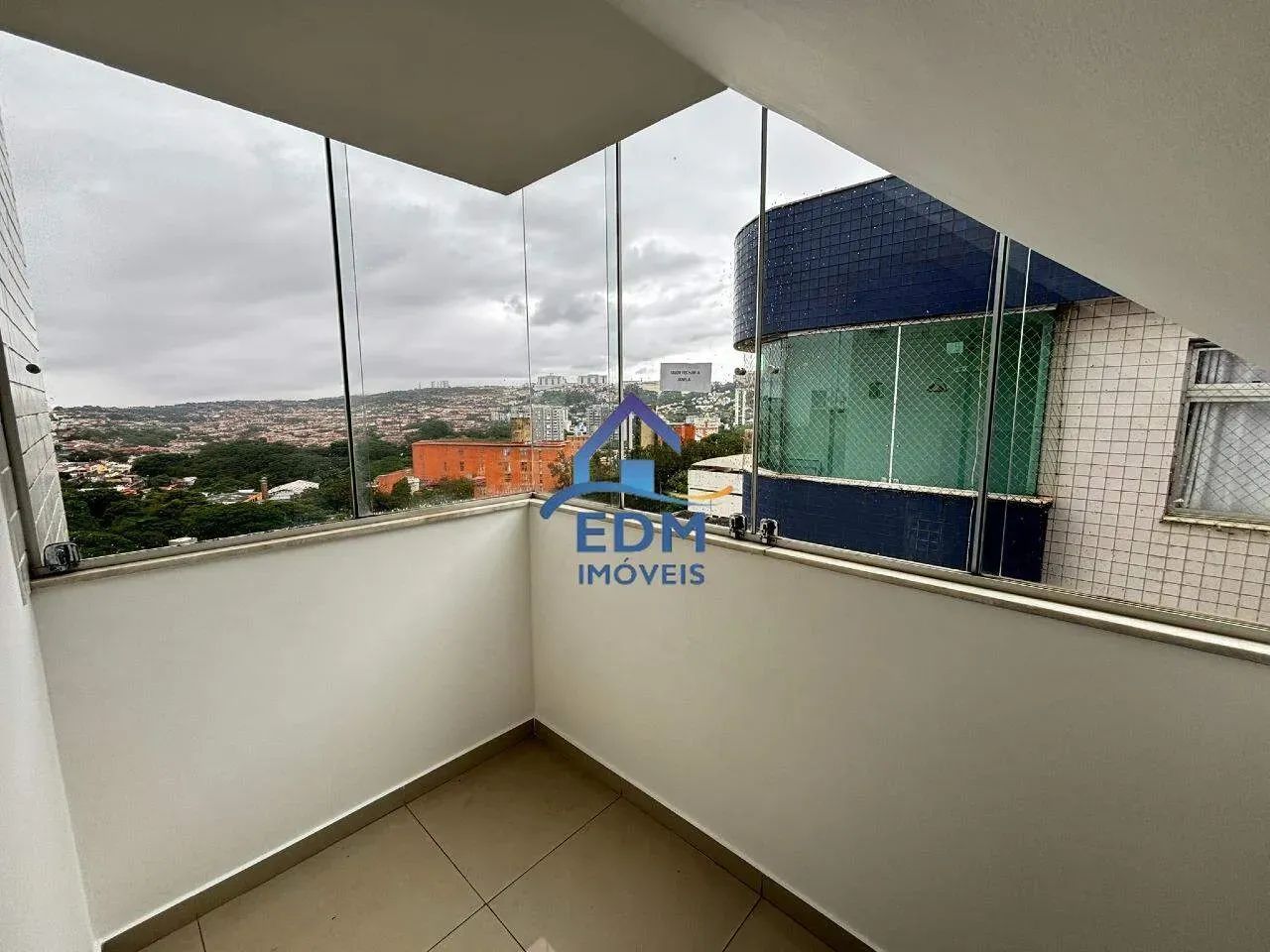 Cobertura com 4 Quartos e 3 banheiros para Alugar no buritis - Foto 4