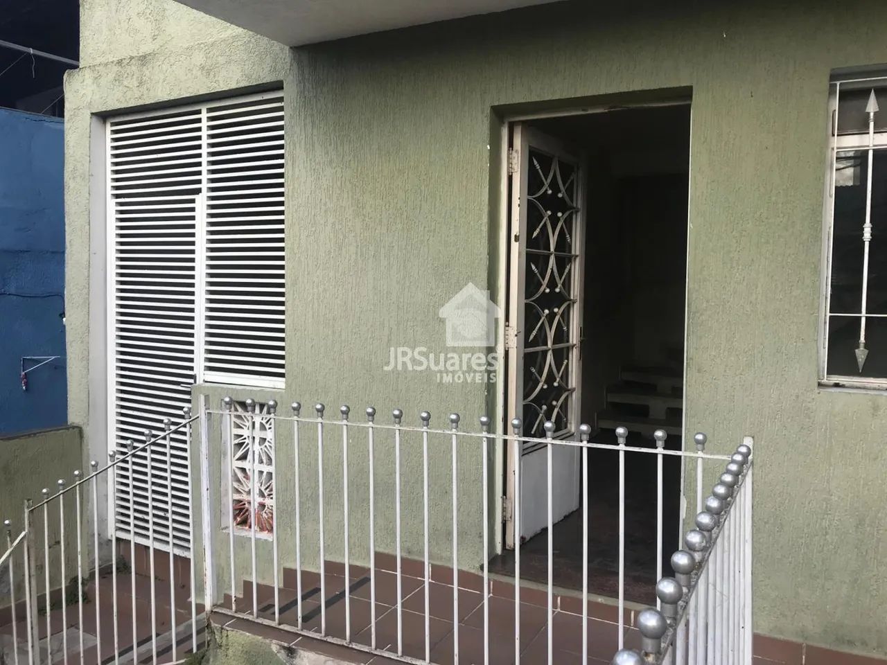 TERRENO COM 3 MORADIAS VERTICAIS PARA VENDA