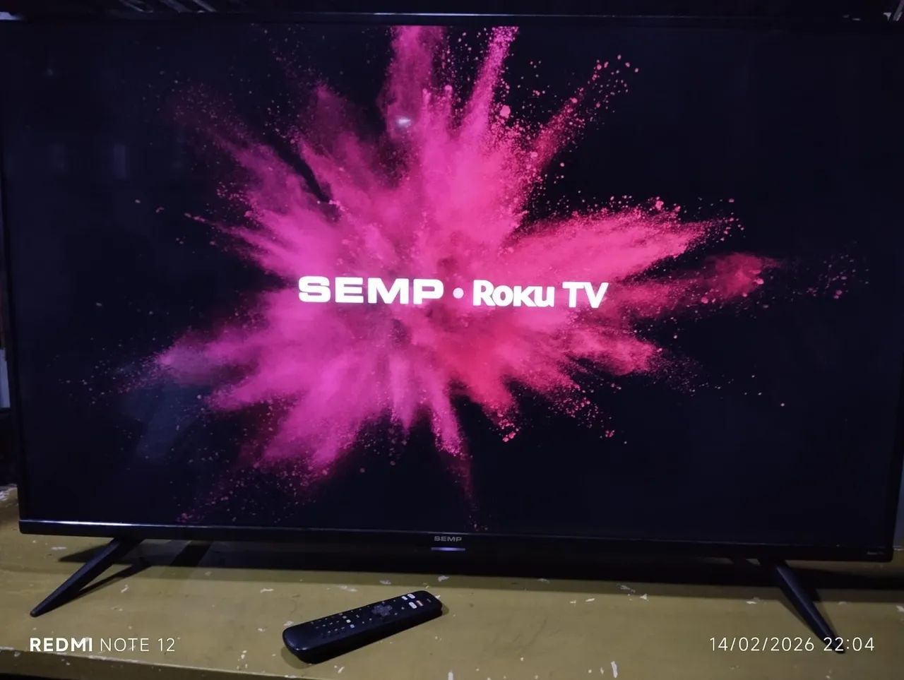 telão 50 4k polegadas Semp roku - Foto 3