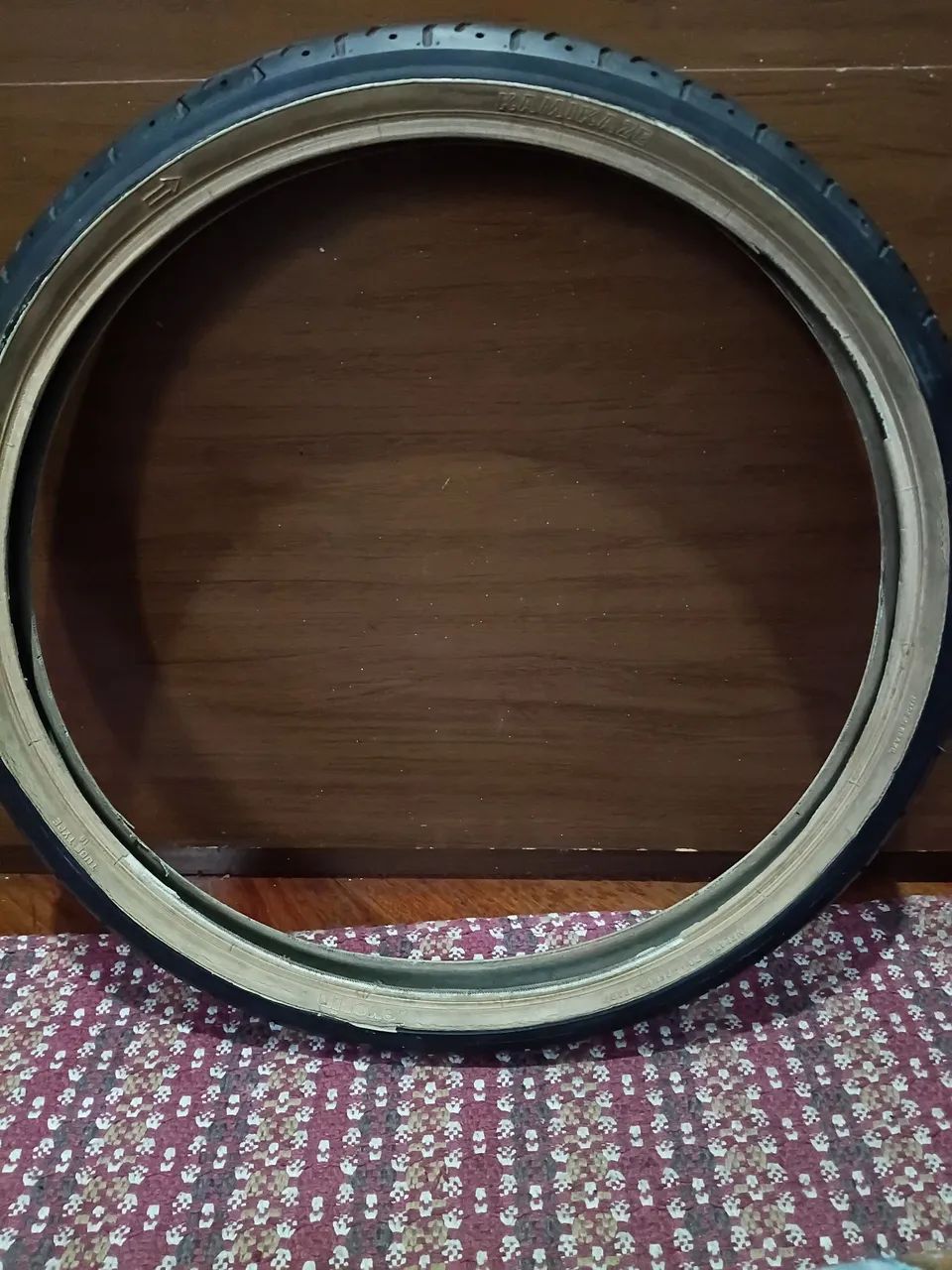 Pneu aro 20 de época  - Foto 3