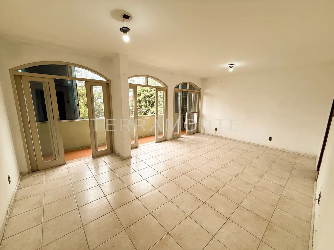Apartamento com 144m² e 4 quartos no Centro de Tubarão - Foto 3