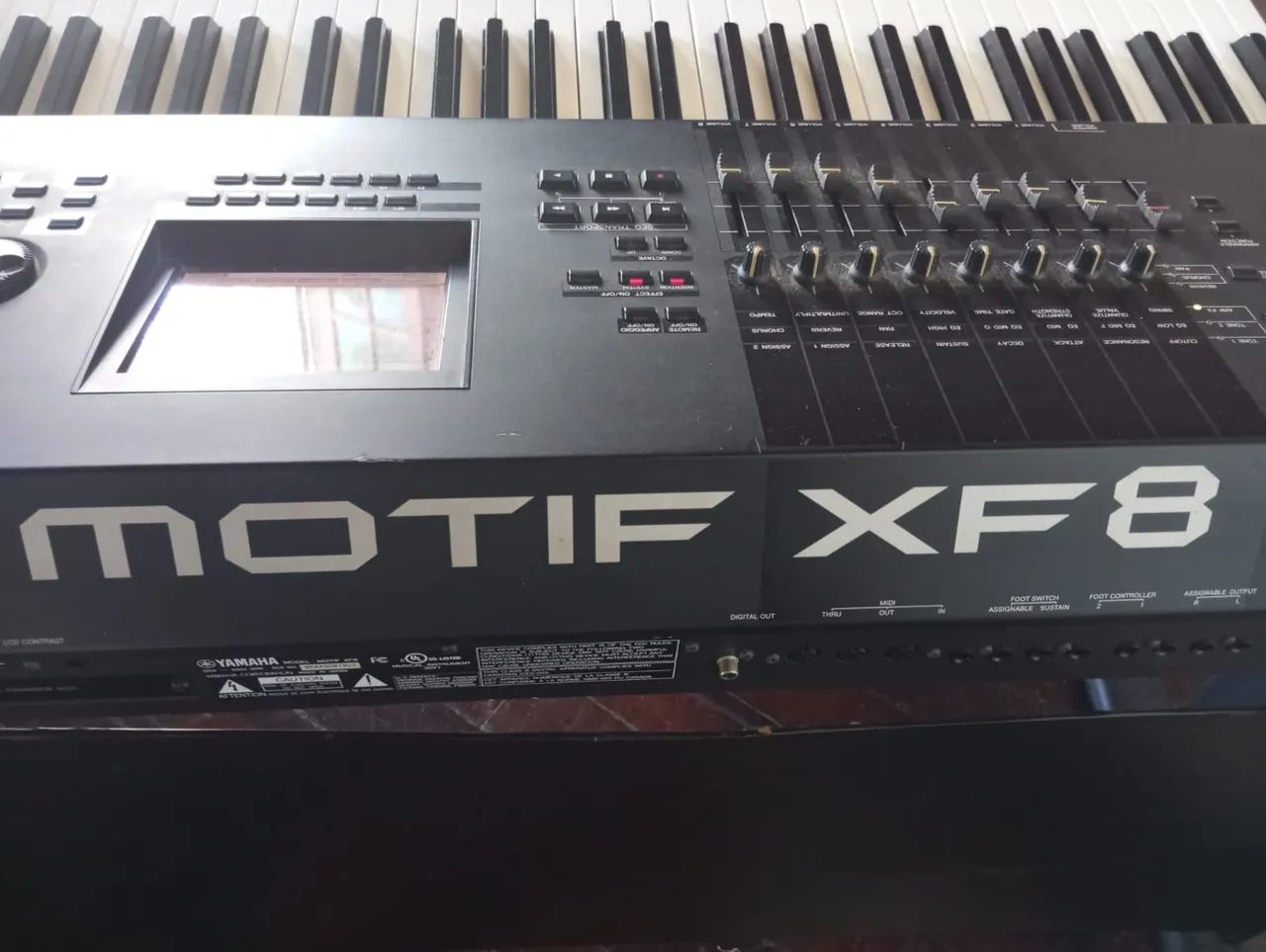 Teclado Yamaha Motif Xf8  - Foto 2