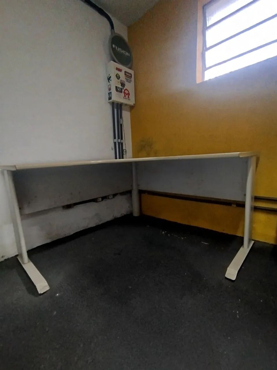 Mesa de Escritório 