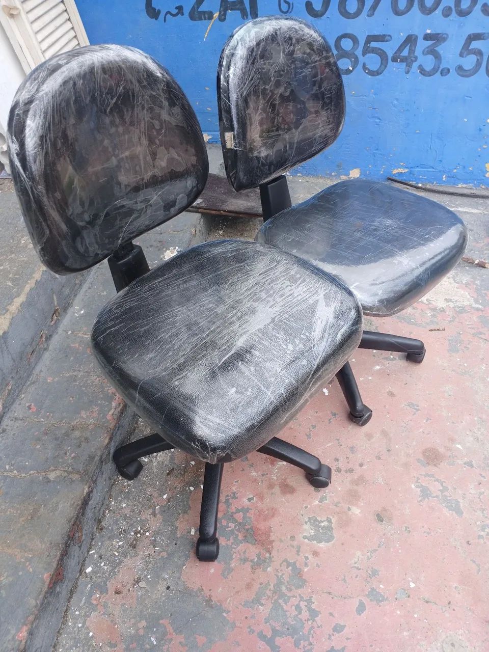 03 cadeiras escritorio nova - Foto 2