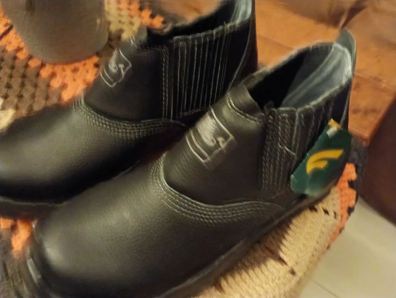 Bota bico de aço  - Foto 3