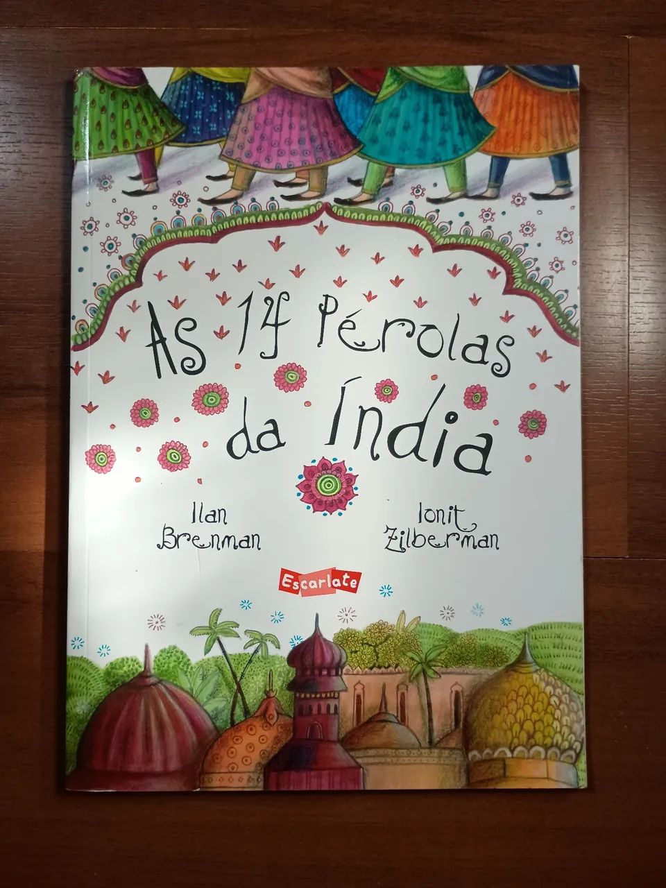 Livro " As 14 Pérolas da Índia " 