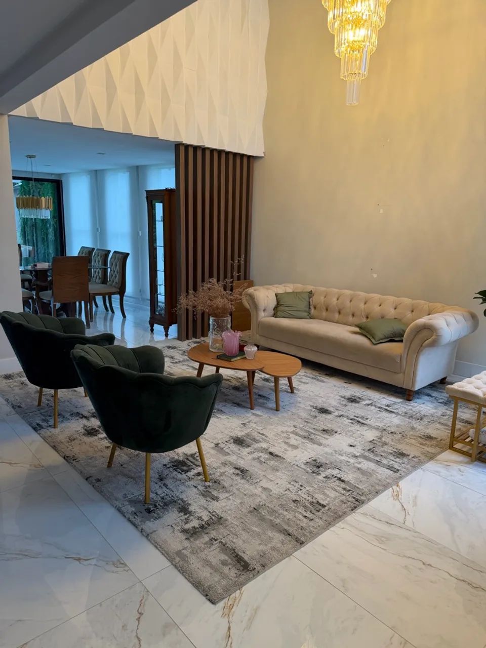 Sofá Capitonê 2,30 m sem detalhes. - Foto 5
