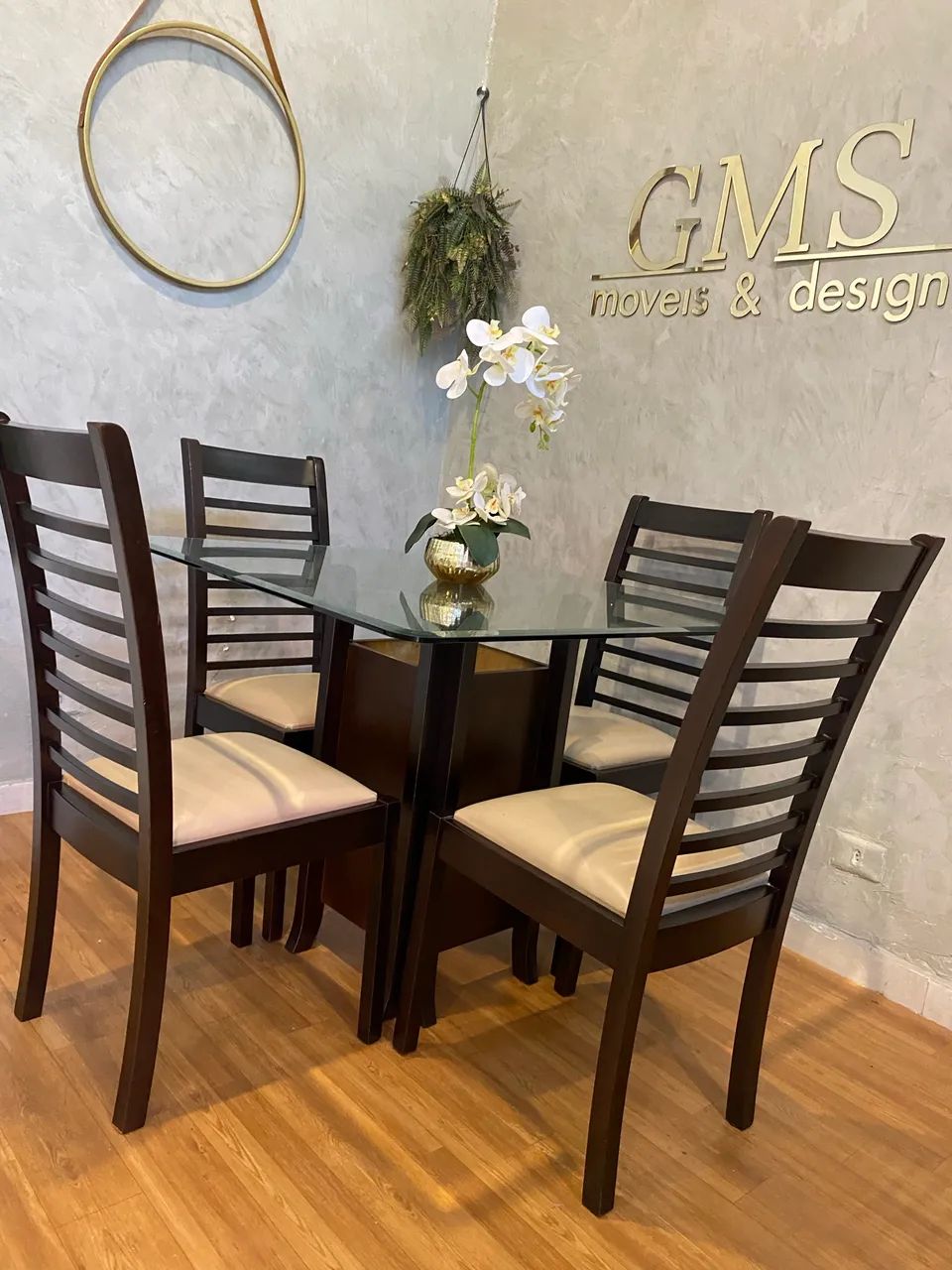 Mesa com 4 cadeiras  - Foto 3