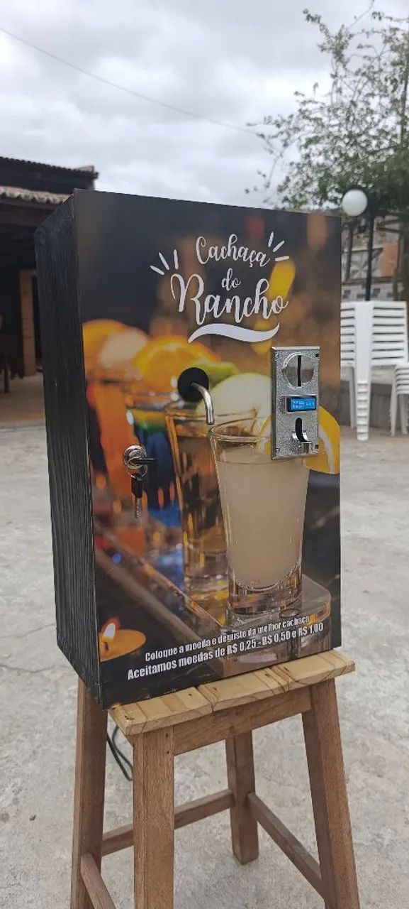 Máquina de bebidas