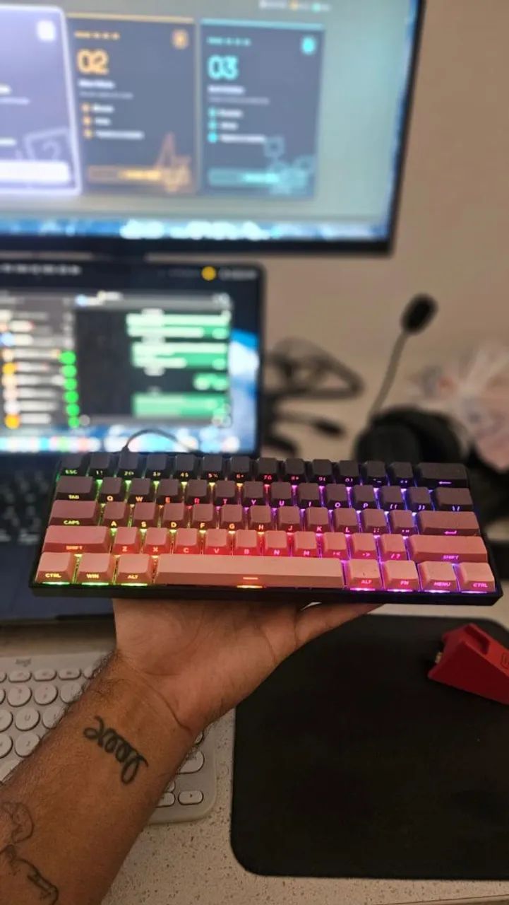 TECLADO MECANICO MAGNETICO GAMER FUN60 PRO
