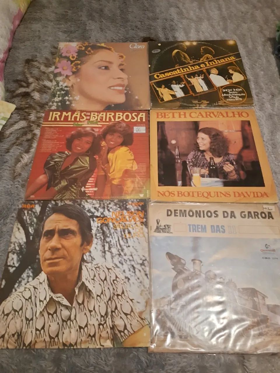 Discos de vinil antigos - Foto 4