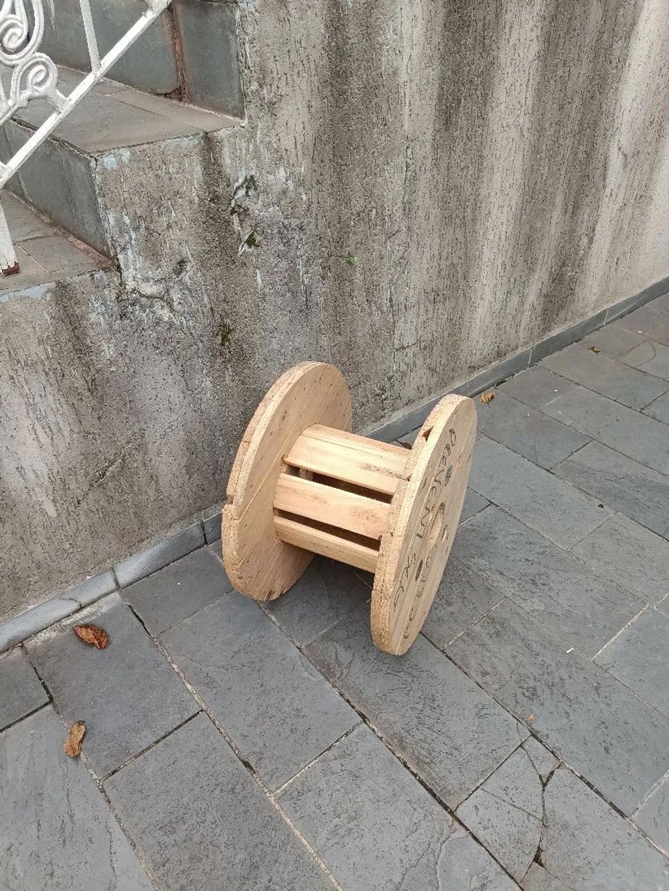 Carretel de madeira  - Foto 2