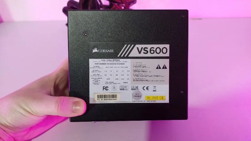 Fonte 600w corsair vs600 80 plus white - Foto 2
