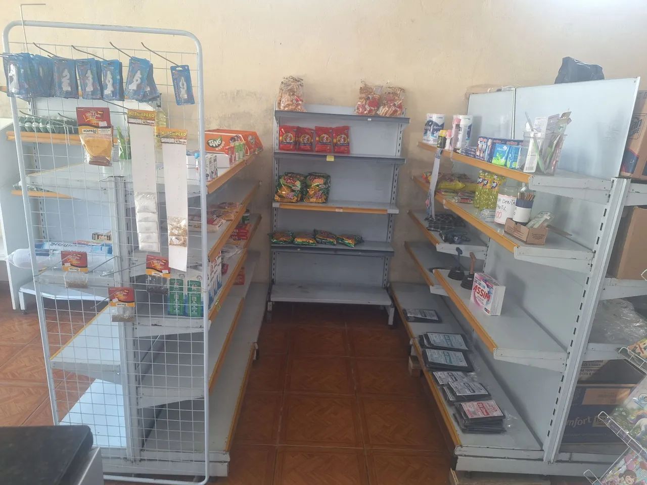 Glândulas, prateleiras para comércio!