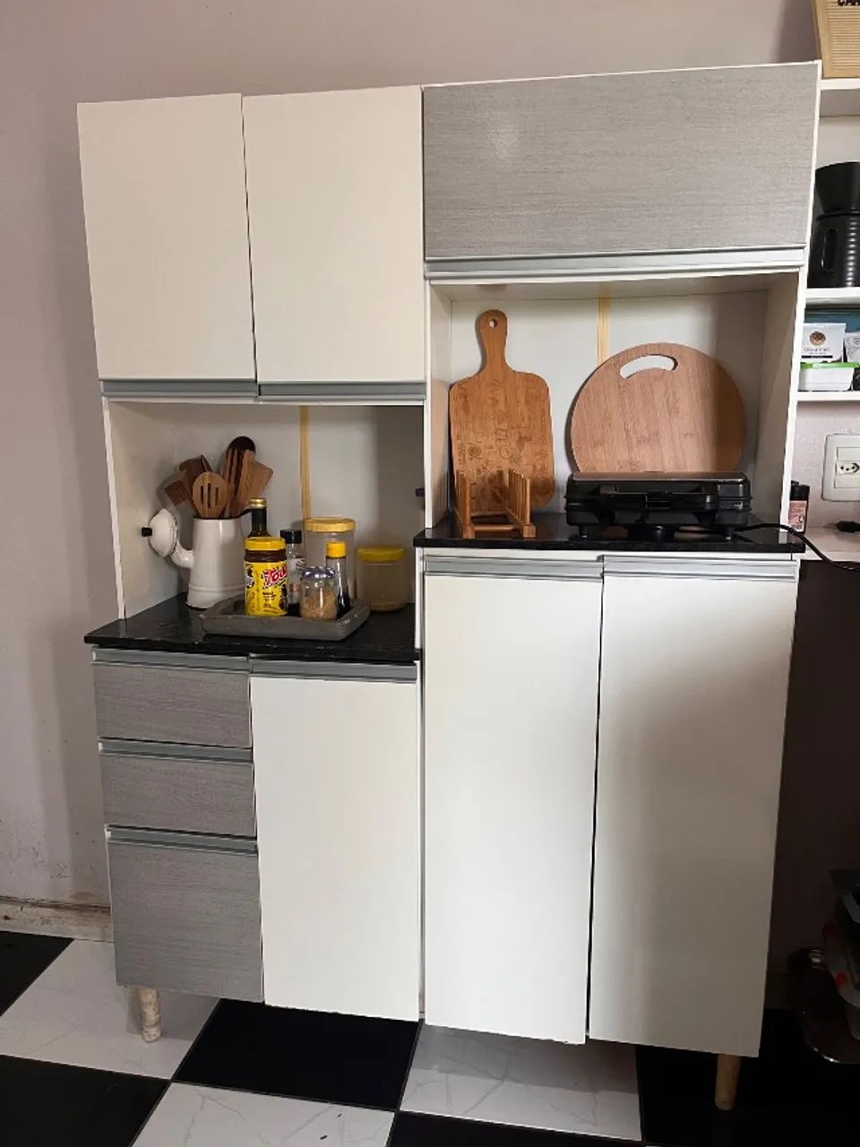 Armário de cozinha usado