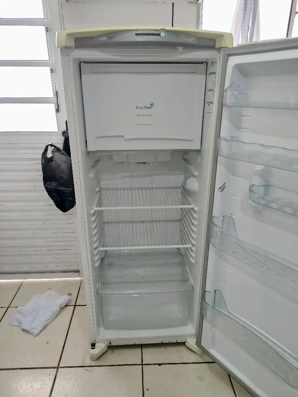 Vendo geladeira consul - Foto 2