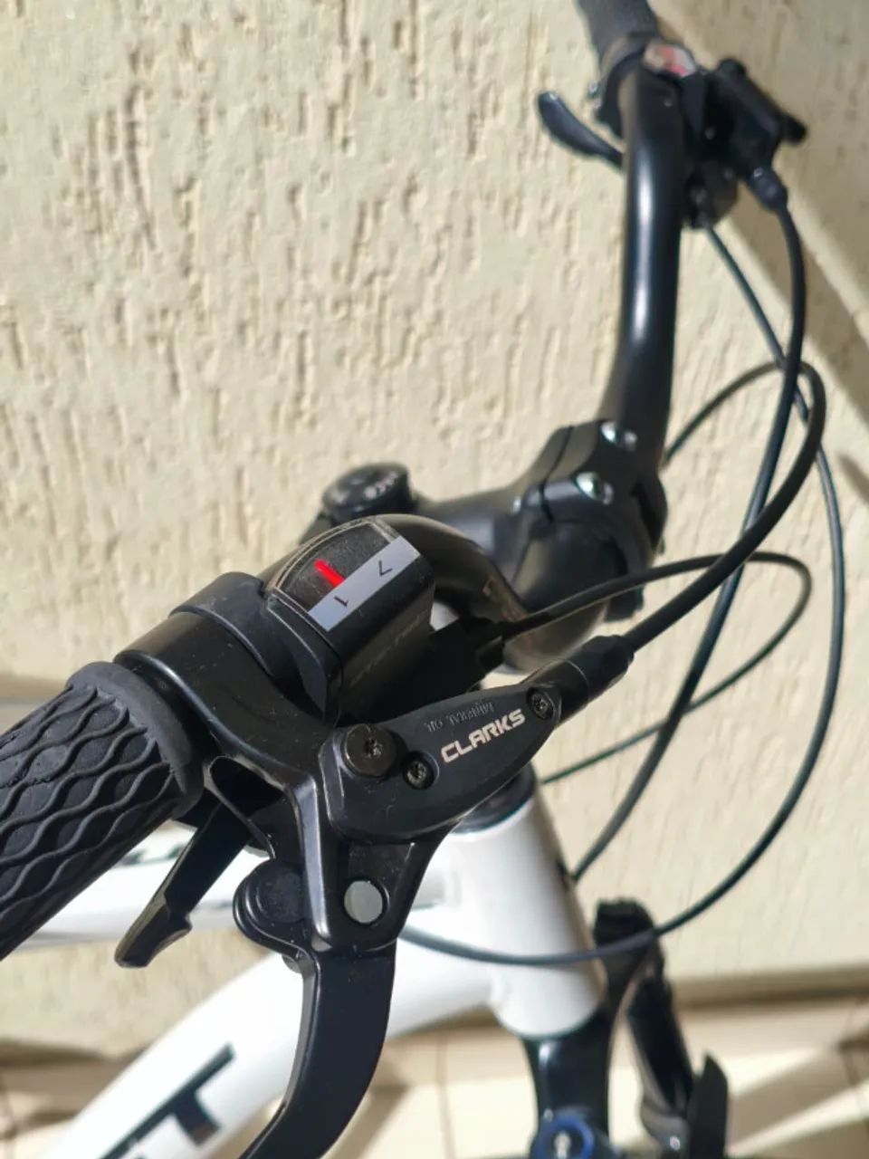 Bicicleta Alumínio Aro 29 Quadro 21 - Foto 4