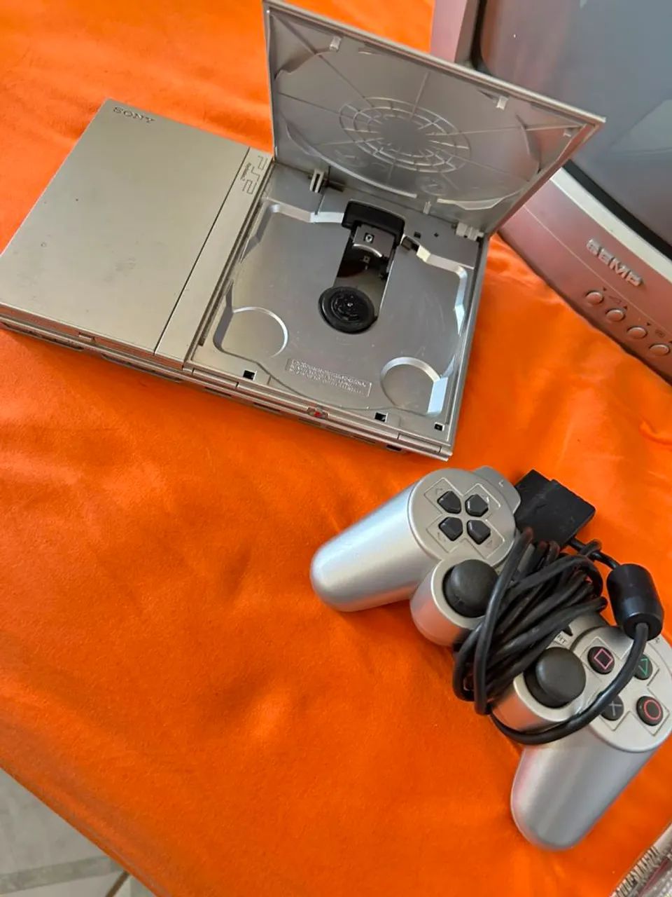 Playstation 2 prata + televisão  - Foto 3