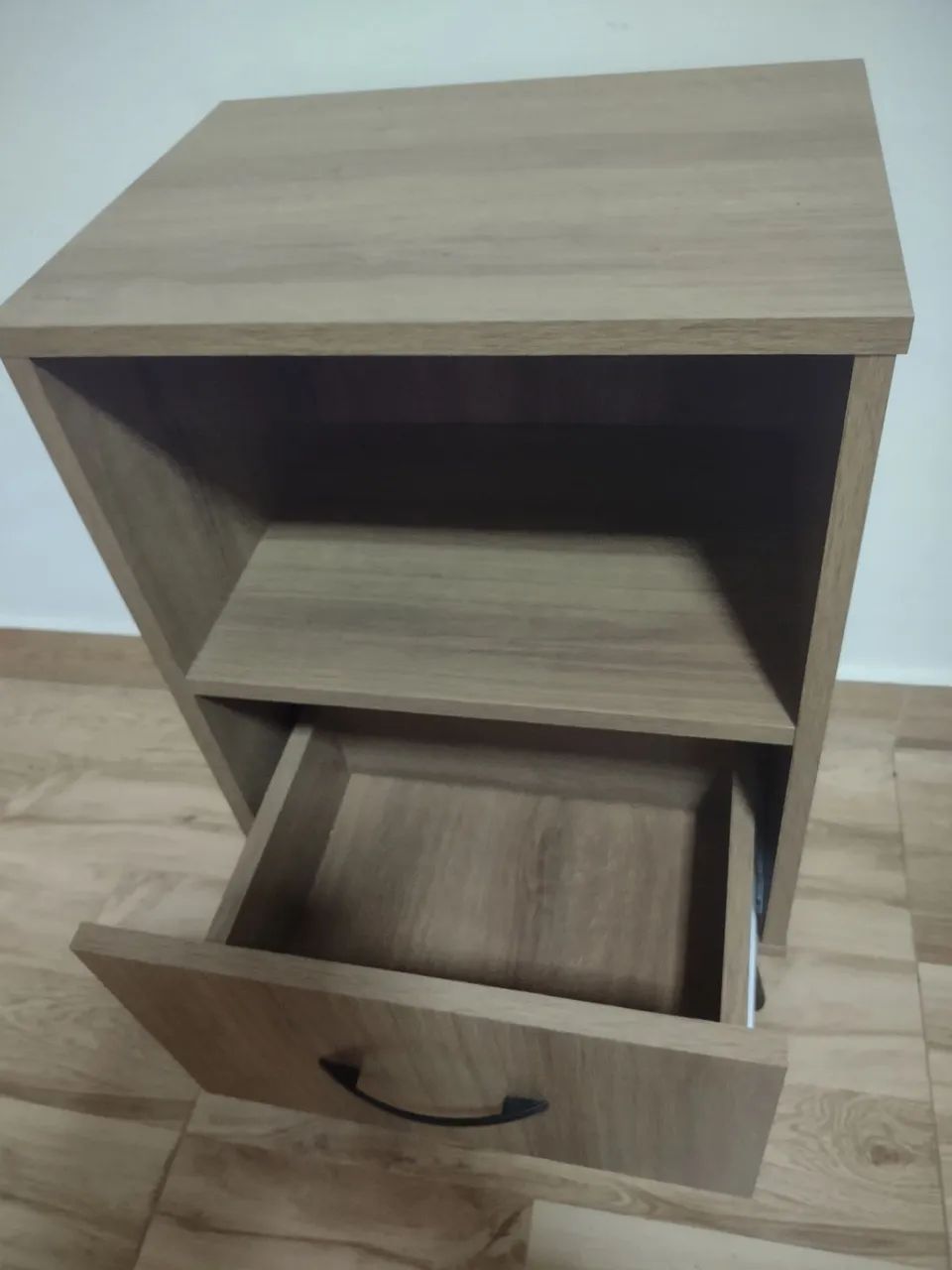 Criado Mudo (cabeceira de cama)