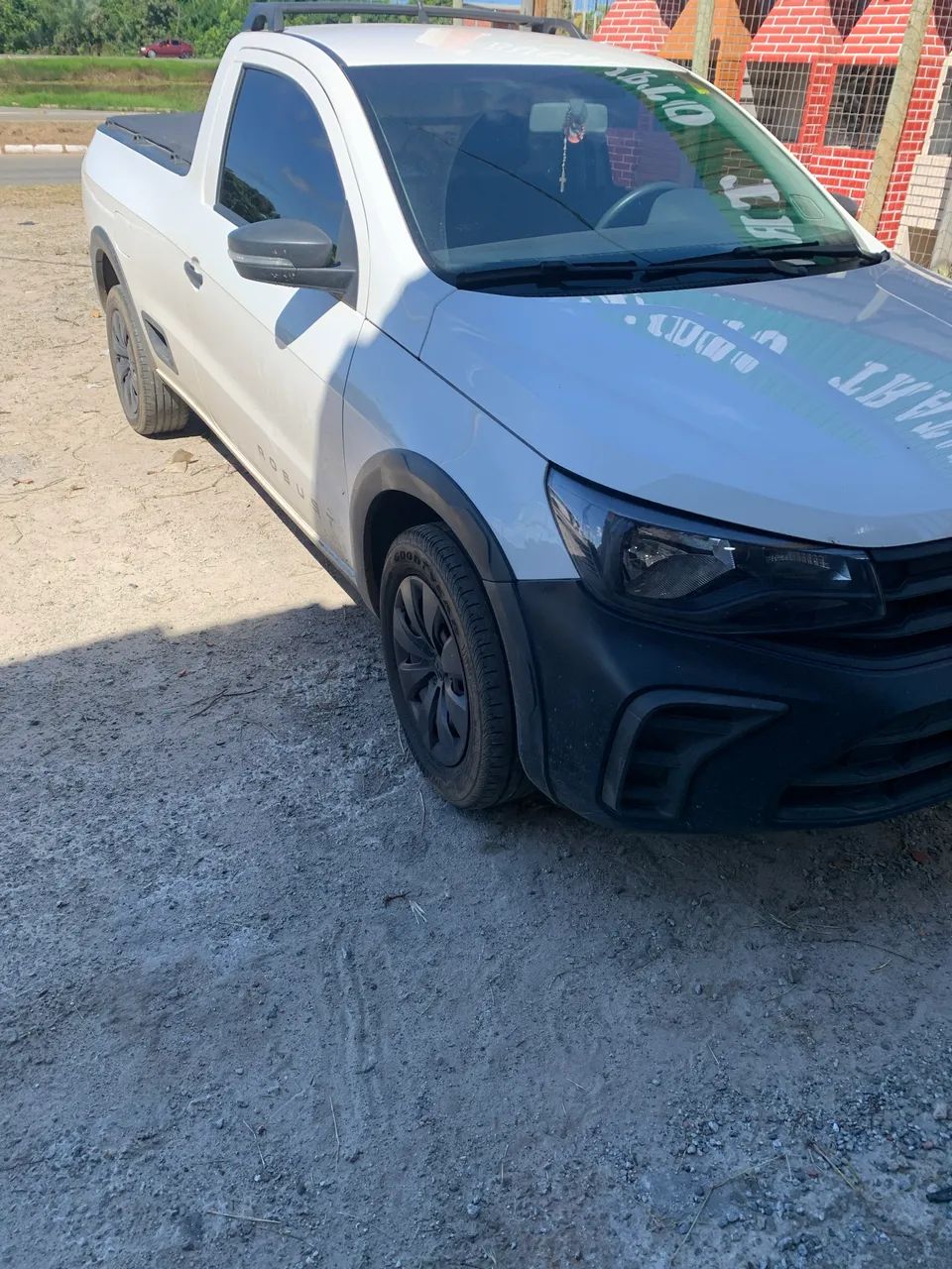 Volkswagen Saveiro Saveiro Robust 1.6 Total Flex 16V 2024