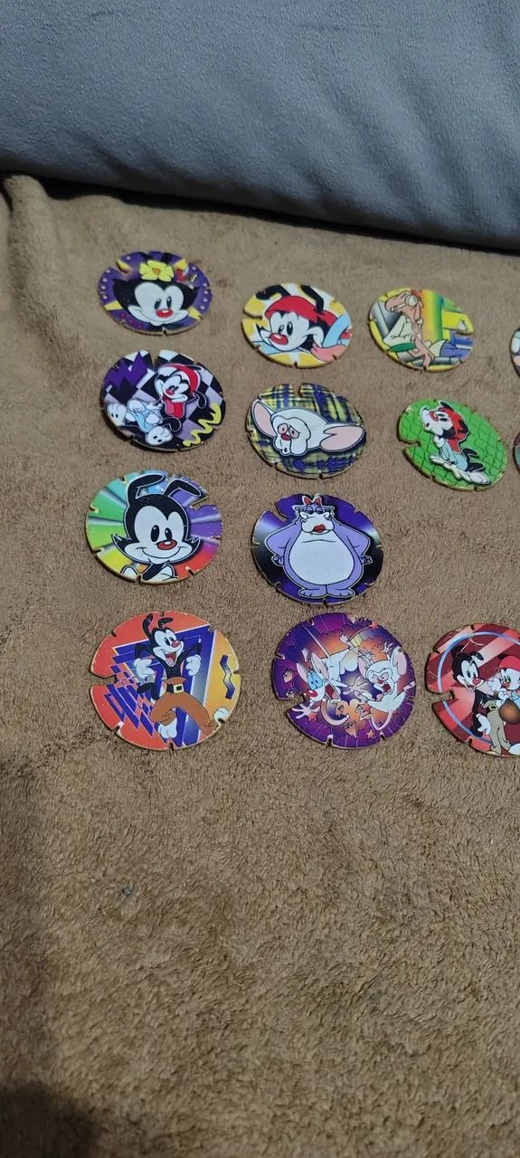 16 tazos  - Foto 5
