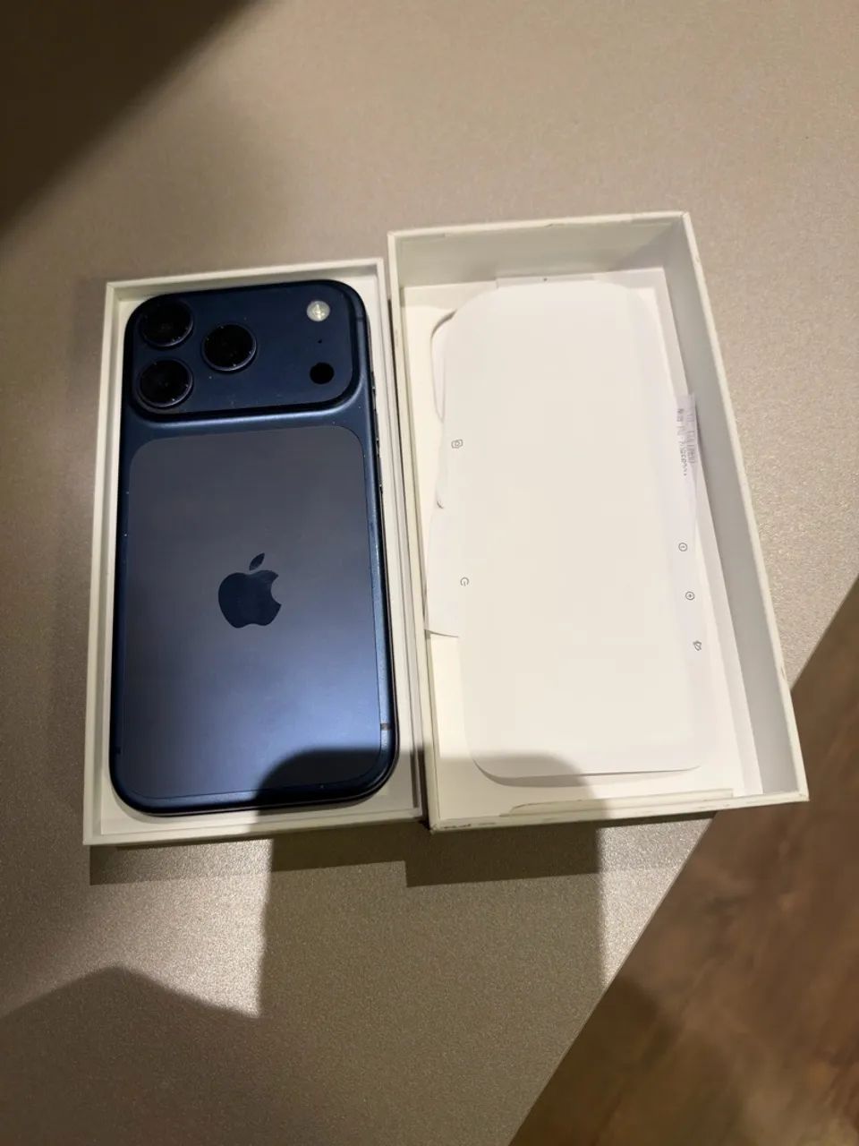 IPHONE 17 PRO 256GB com caixa  - Foto 3