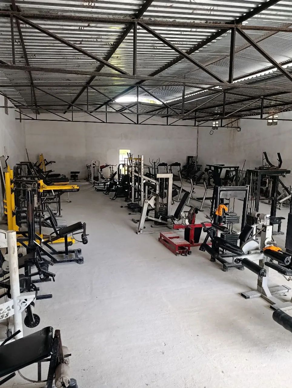 Academia de musculação completa  - Foto 3